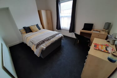 2 bed house, Maple street, Near university, Middlesbrough, TS13DS - Image 4